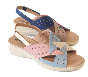 Ladies Cushion Walk Charlie